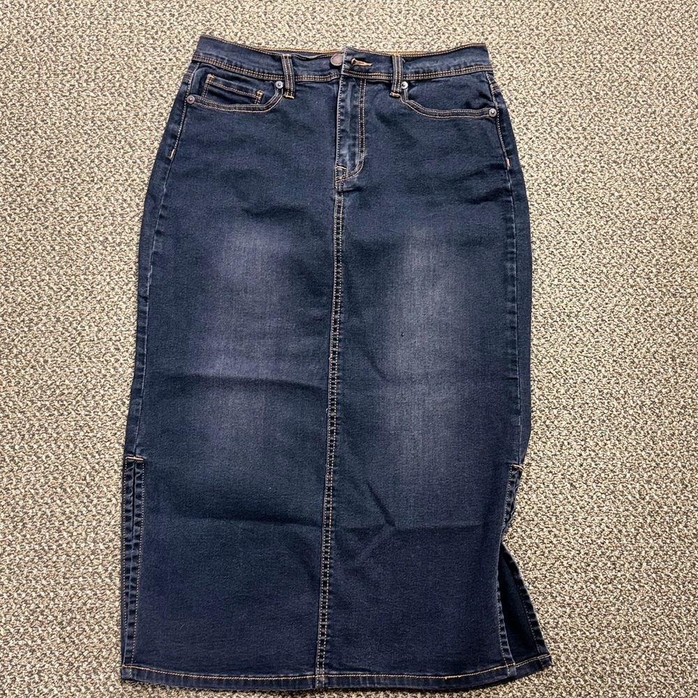 DG2 by Diane‎ Gilman Dark Blue Denim long Skirt